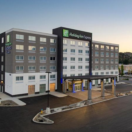 Holiday Inn Express & Suites Kelowna - East By Ihg Zewnętrze zdjęcie